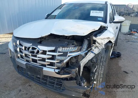 2022 Hyundai Santa Cruz Sel z USA, uszkodzony, nr VIN 5NTJB4AE4NH023714